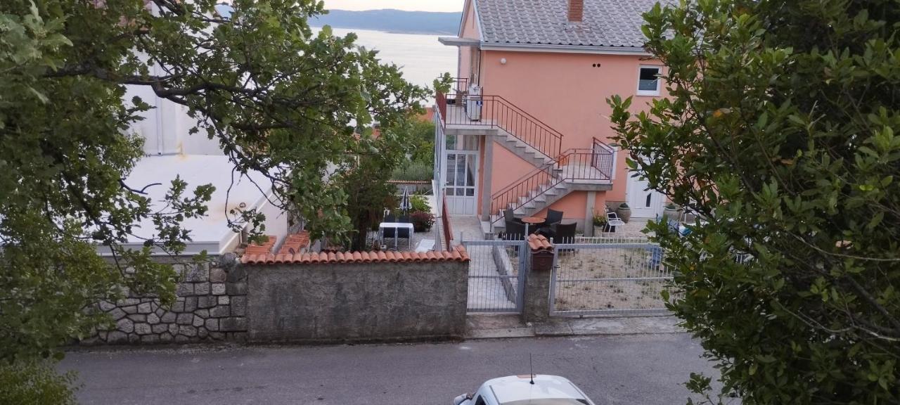 Apartments With Swimming Pool 9X4M Selce Buitenkant foto
