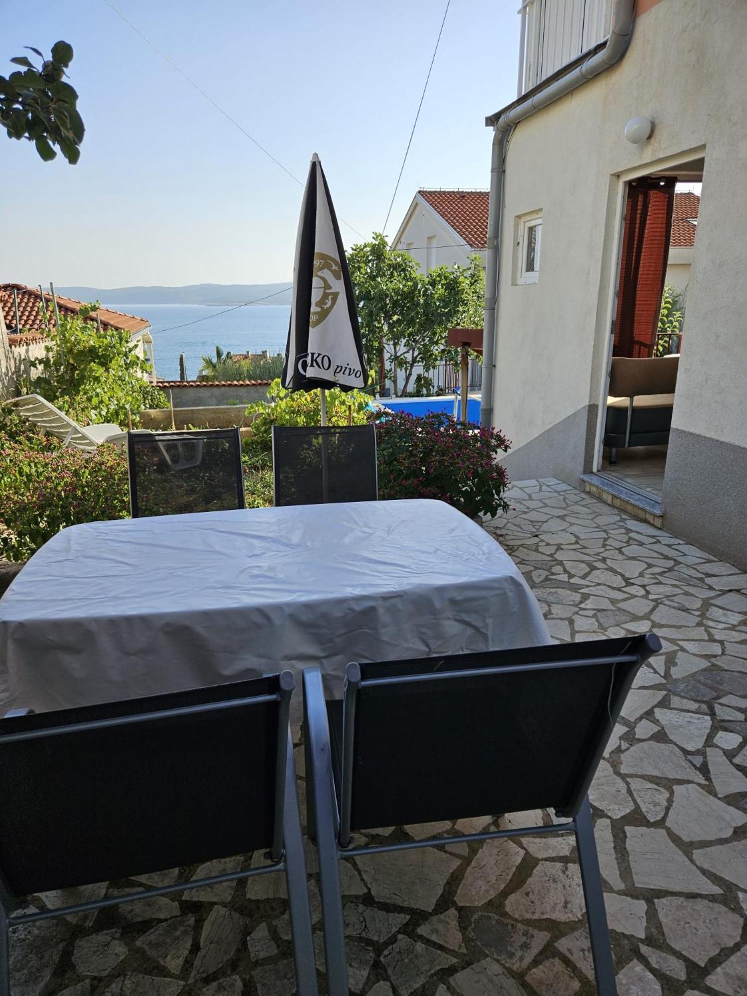 Apartments With Swimming Pool 9X4M Selce Buitenkant foto
