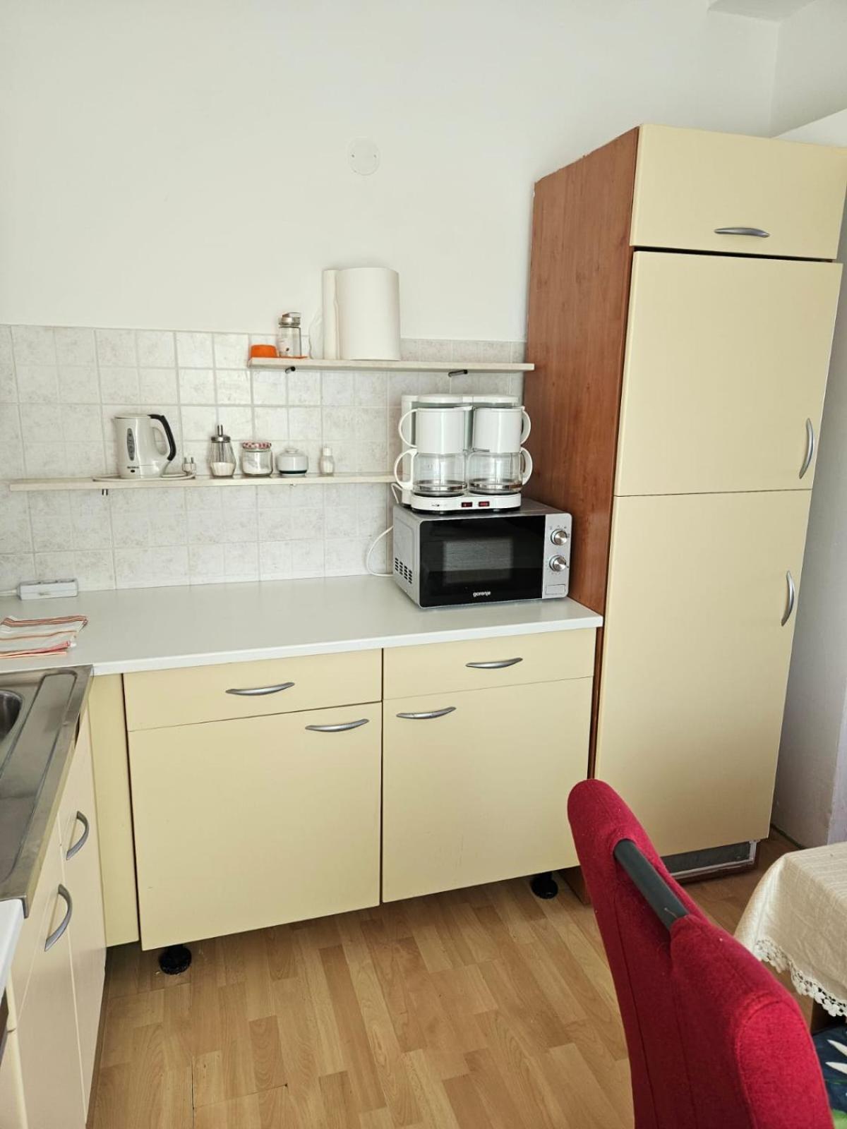 Apartments With Swimming Pool 9X4M Selce Buitenkant foto